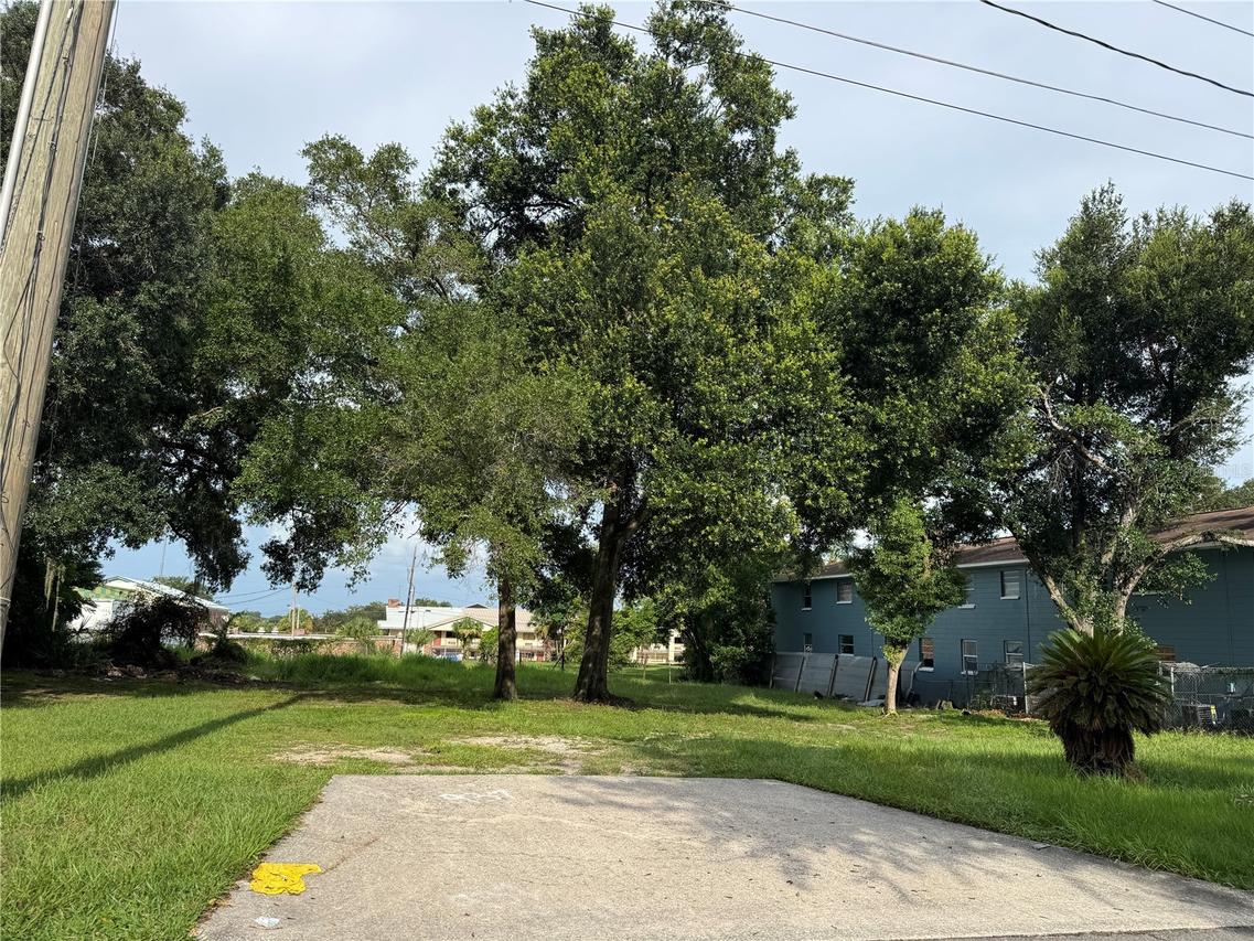 937 N Iowa Ave., Lakeland, FL 33801