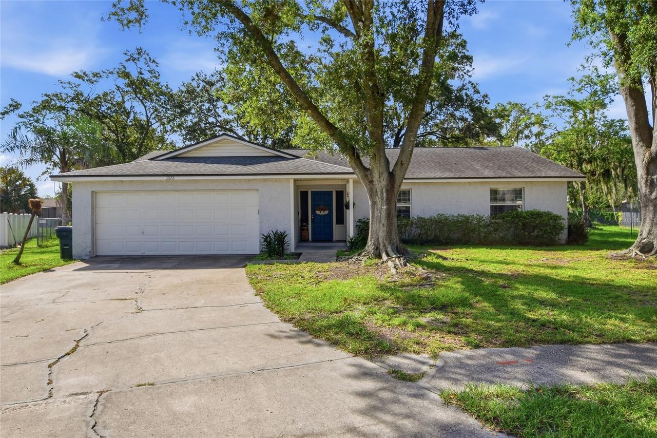3028 Wood Song Ct., Mulberry, FL 33860