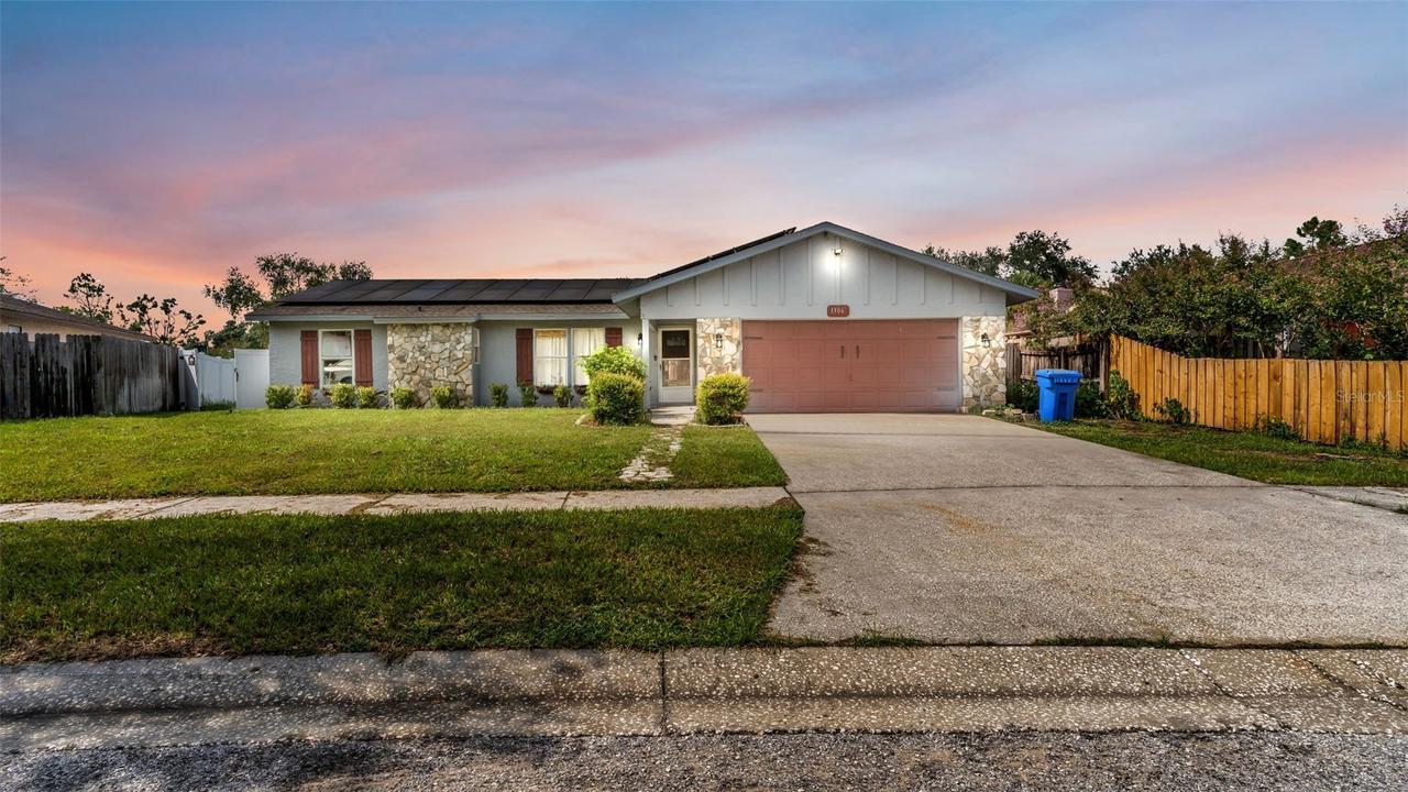 1306 Borden Ct., Valrico, FL 33594