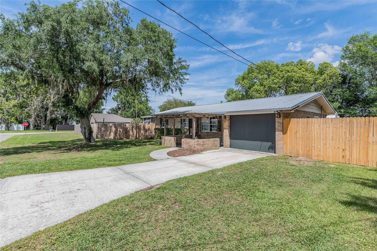 218 Maple Ln., Fort Meade, FL 33841