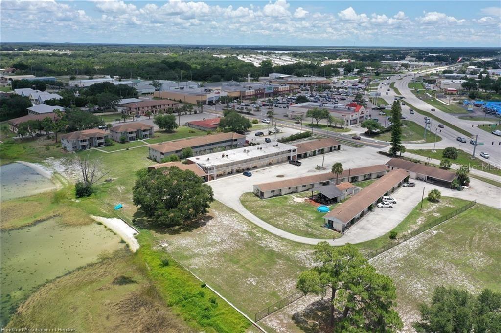 1001 Lakeview Dr., Sebring, FL 33870