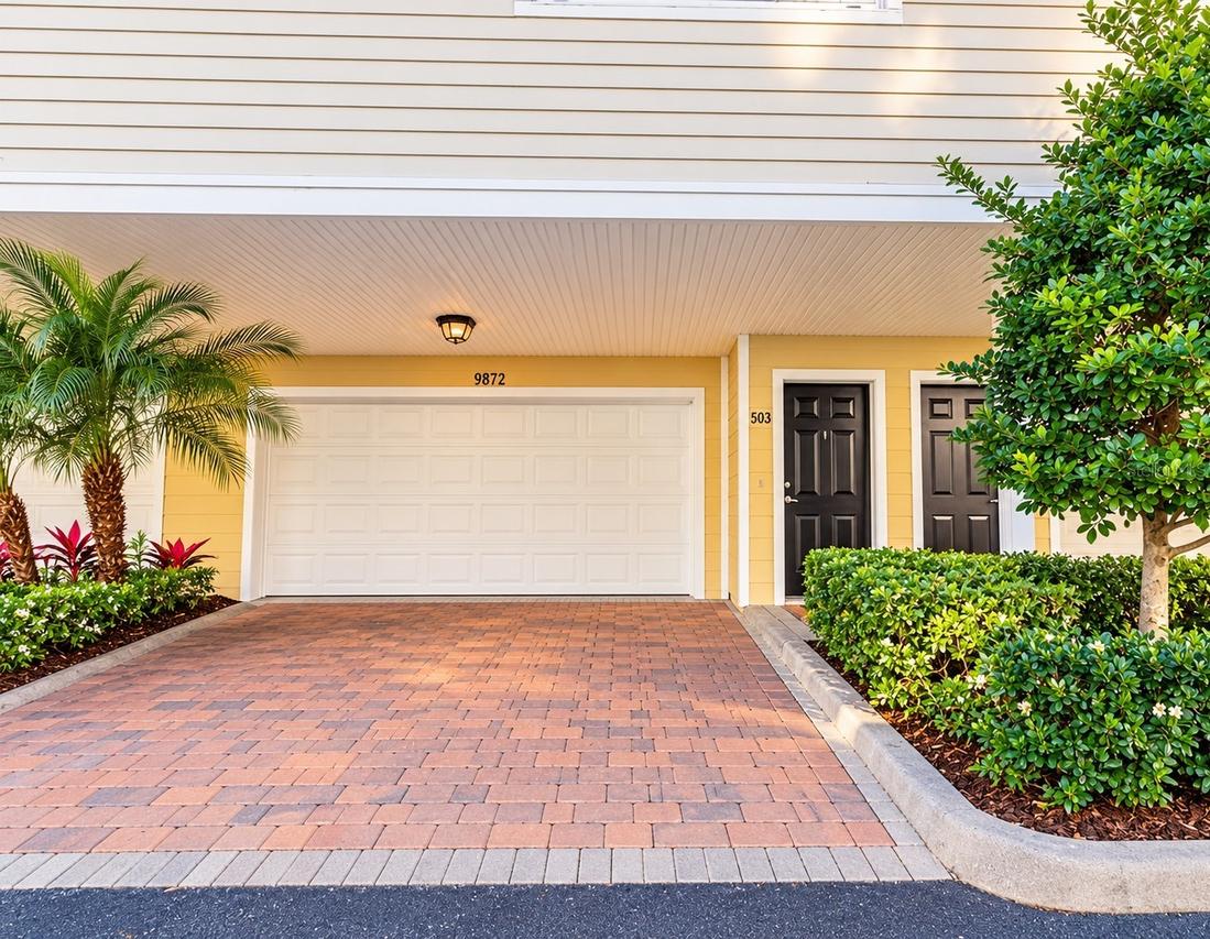 9872 Meadow Field Cir. #503, Tampa, FL 33626