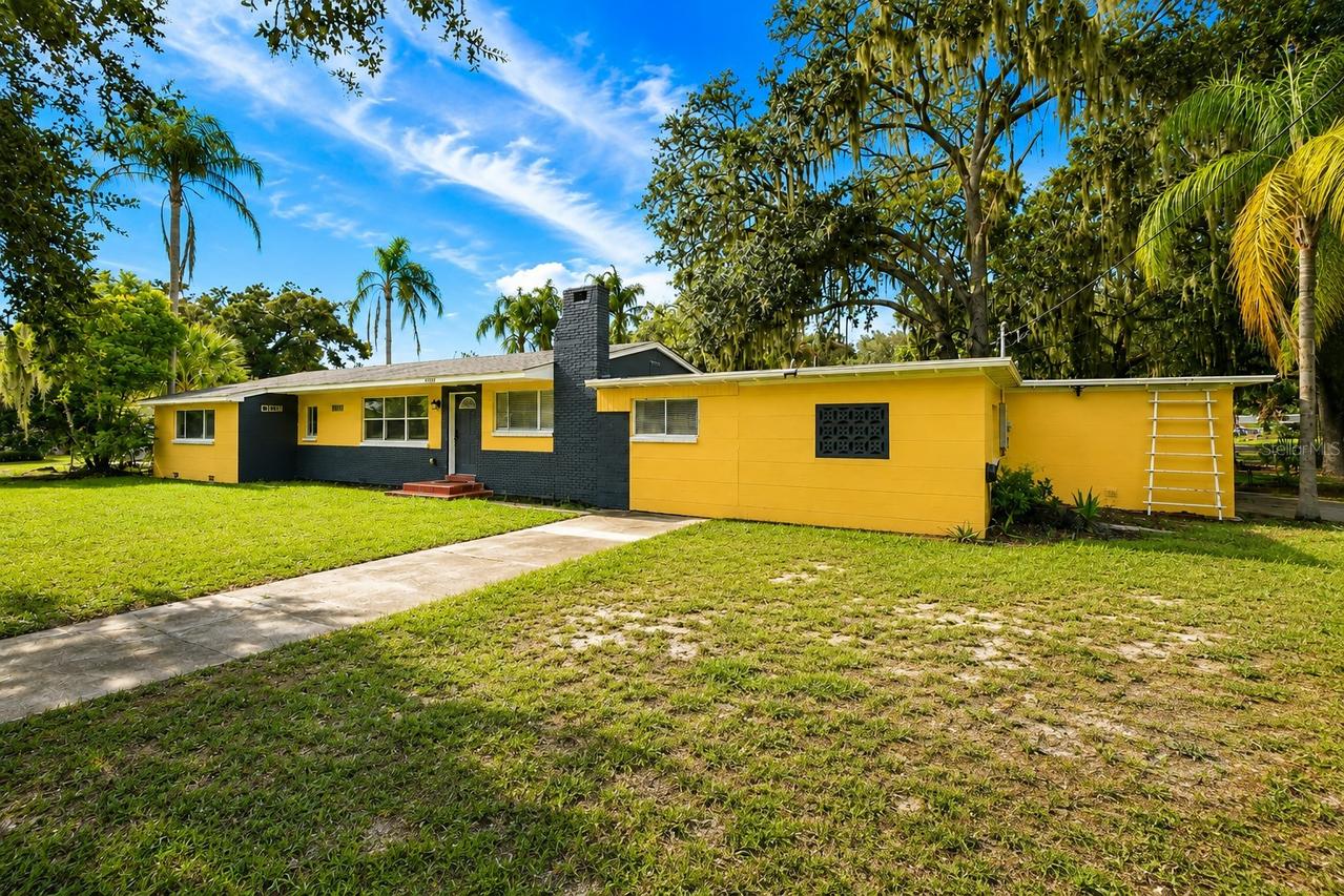 1410 E Edgewood Dr., Lakeland, FL 33803