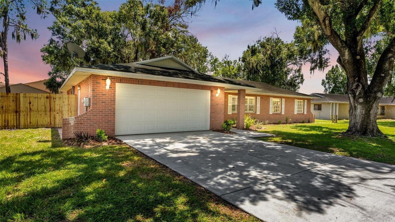 4520 Old Colony Rd., Mulberry, FL 33860