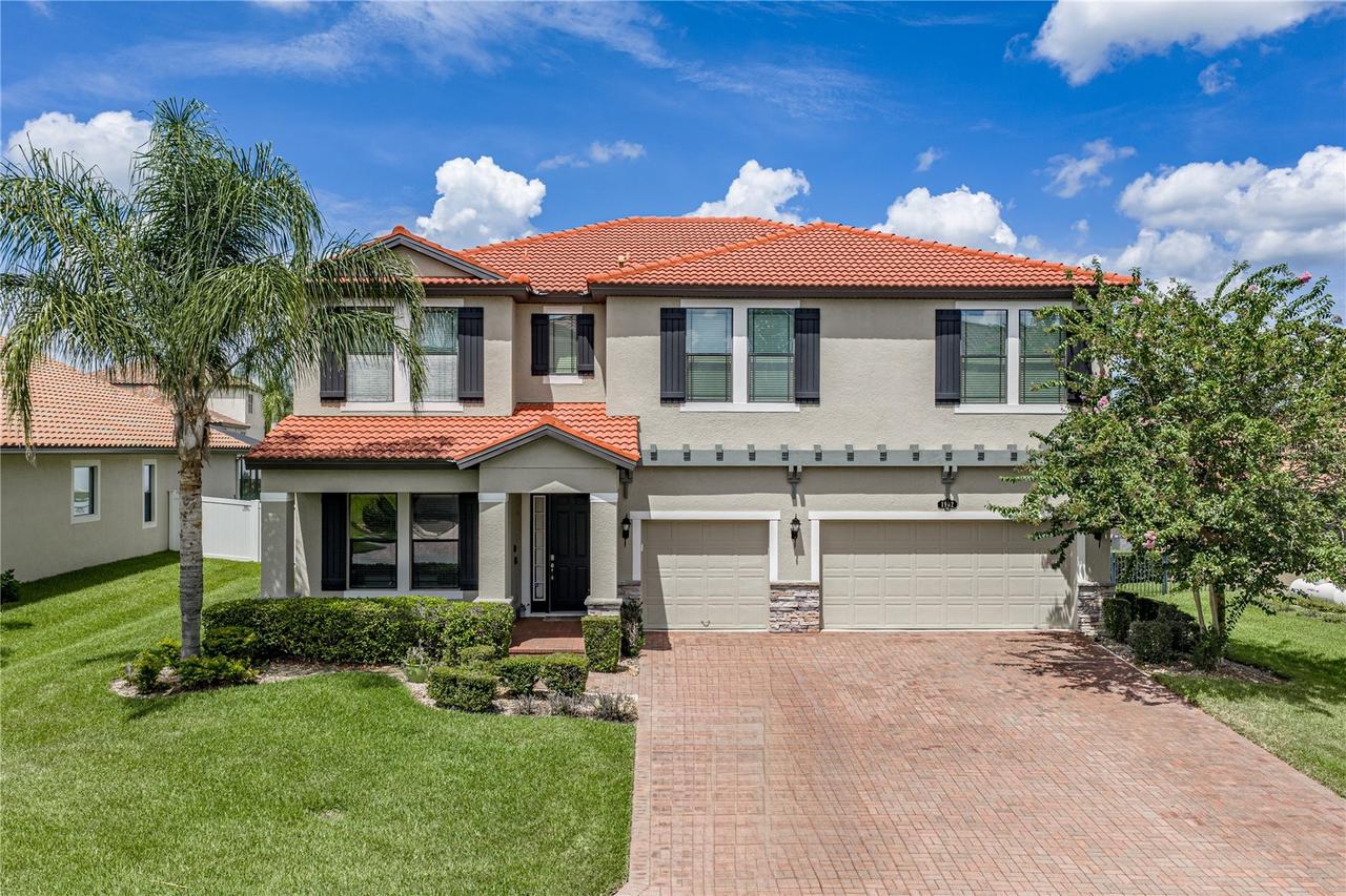1902 Via Lago Dr., Lakeland, FL 33810