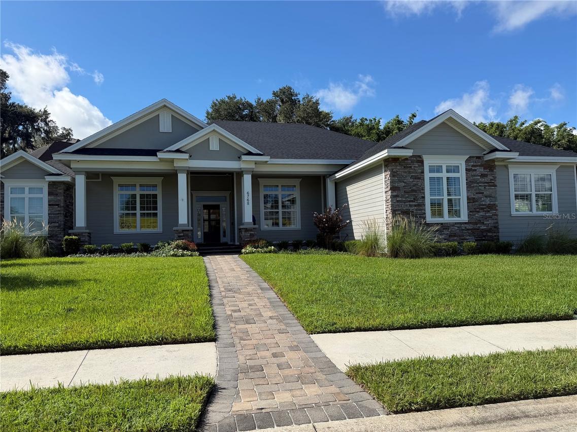 6768 Crescent Woods Cir., Lakeland, FL 33813