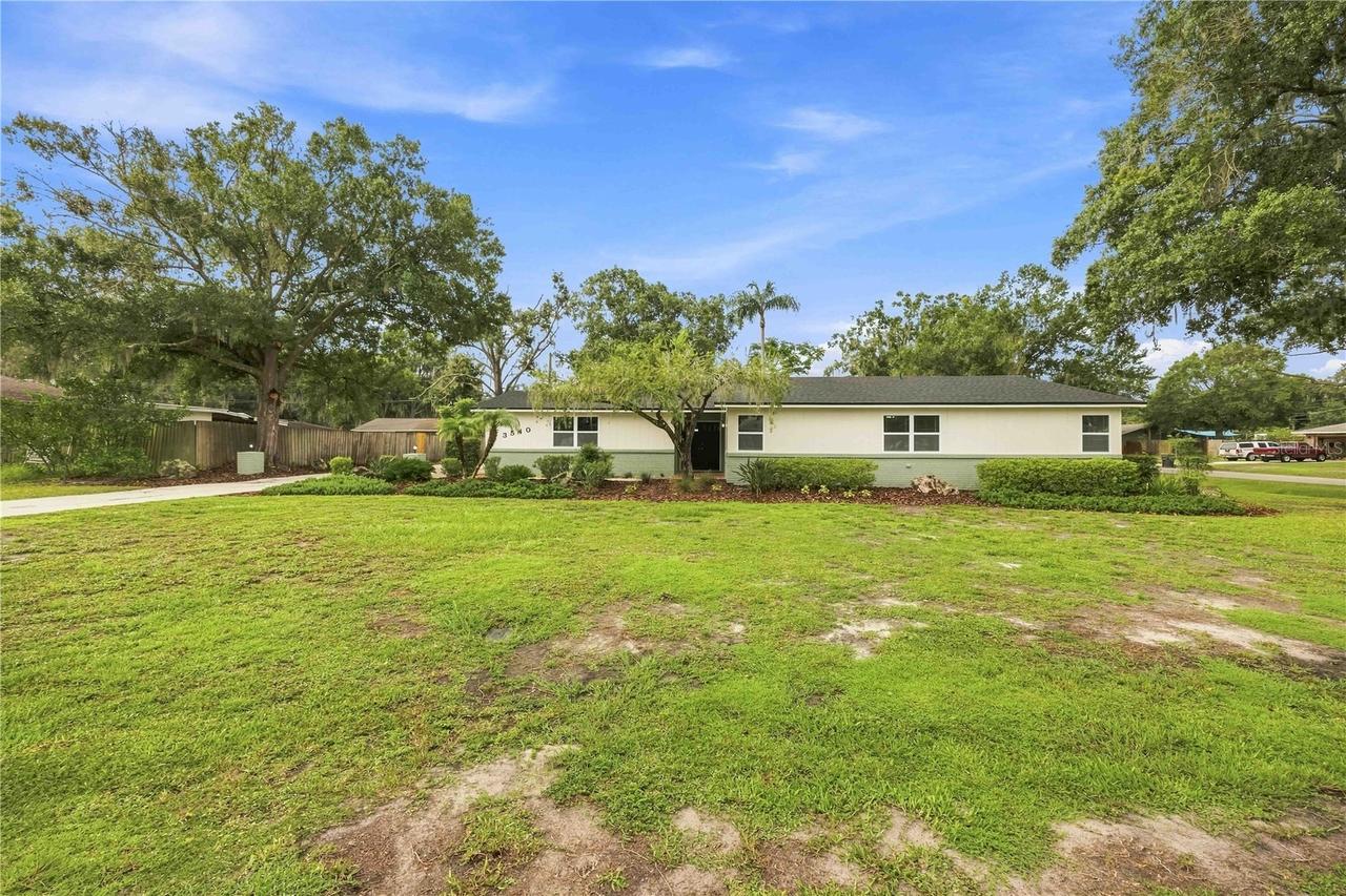 3540 Peacock Ln., Mulberry, FL 33860