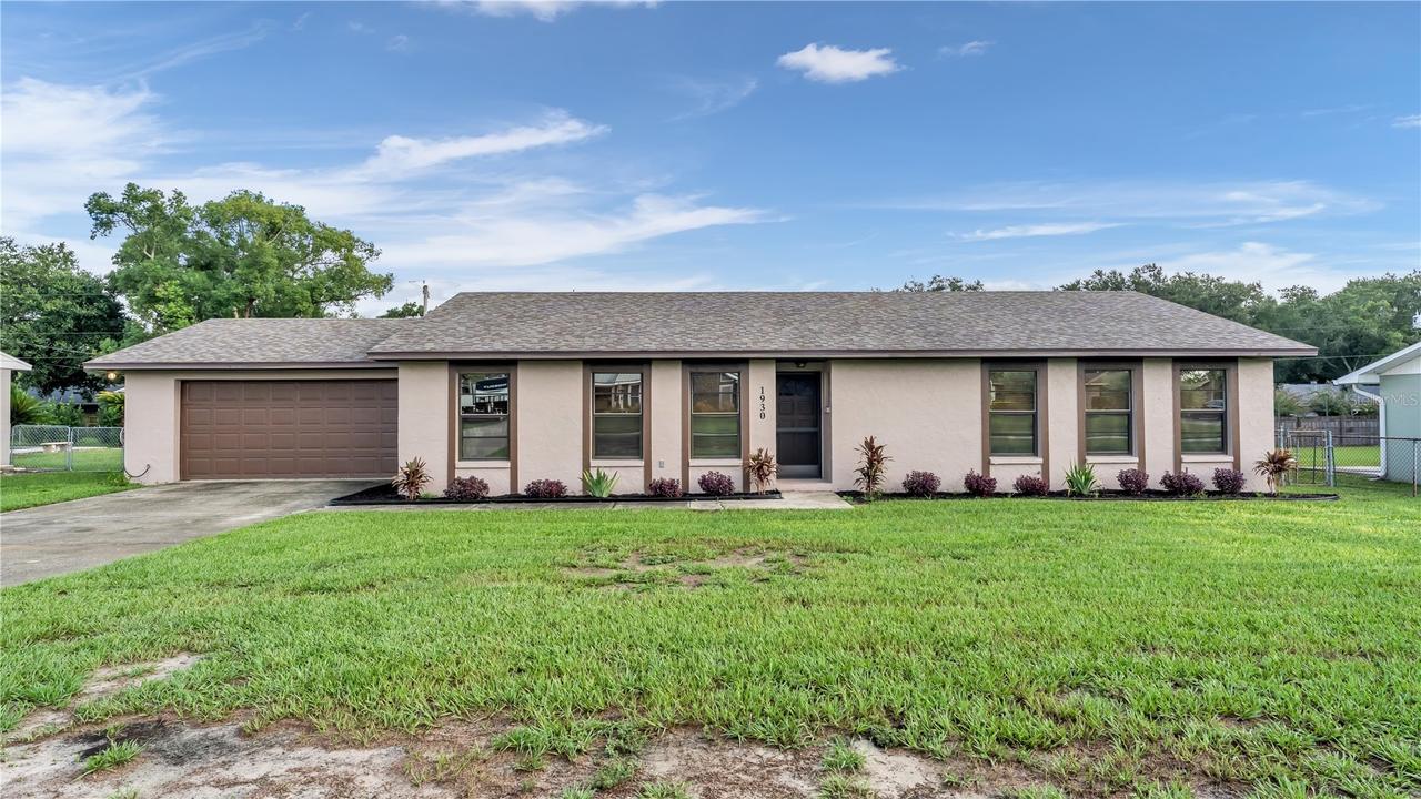 1930 High Glen Ct., Lakeland, FL 33813