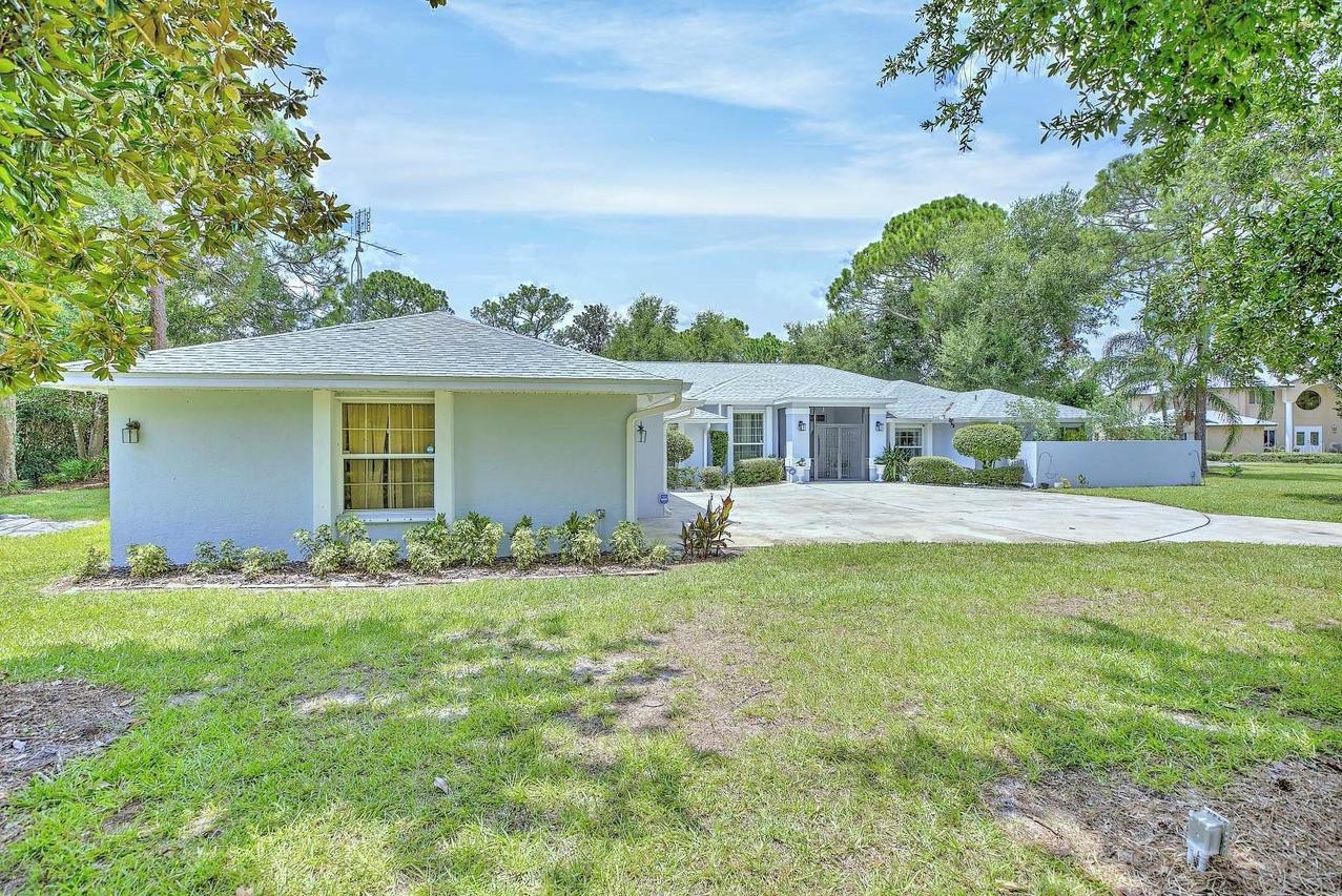 2307 Fairway Ln., Sebring, FL 33872