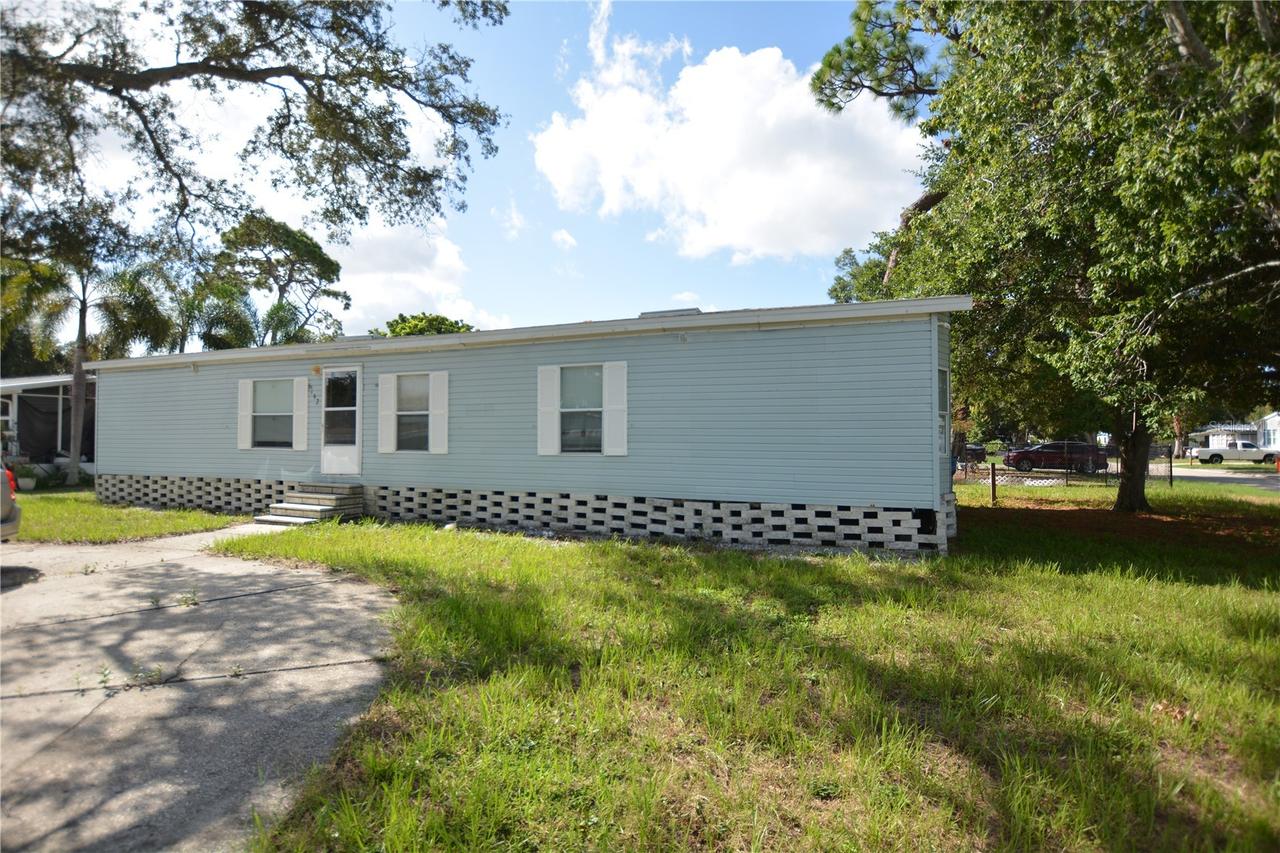 5192 75th St., St Petersburg, FL 33709