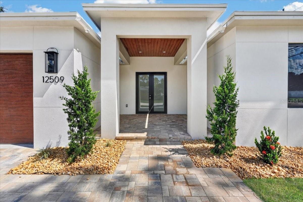 12509 83rd Ave., Seminole, FL 33776