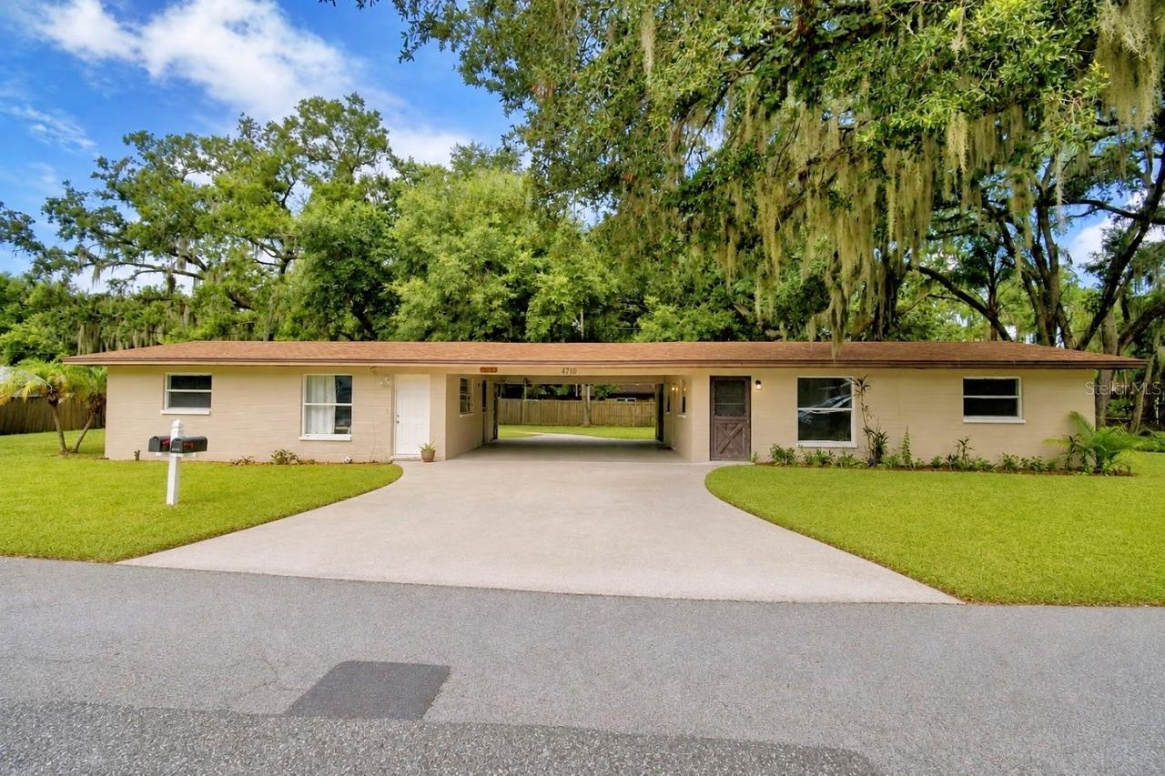 4710 Fernery Ln., Lakeland, FL 33809