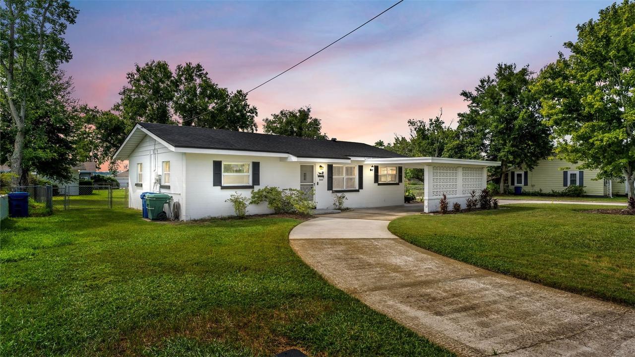 1668 Roselawn St., Winter Haven, FL 33880