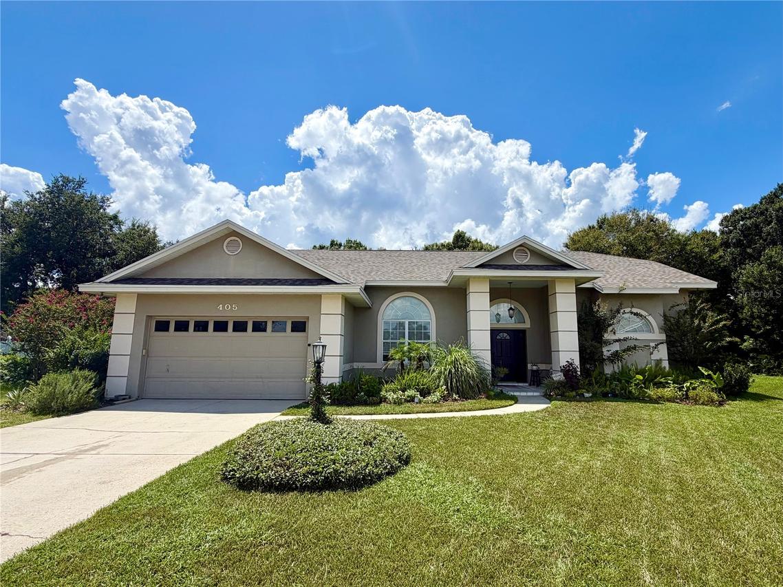 405 Valley Ct., Winter Haven, FL 33884