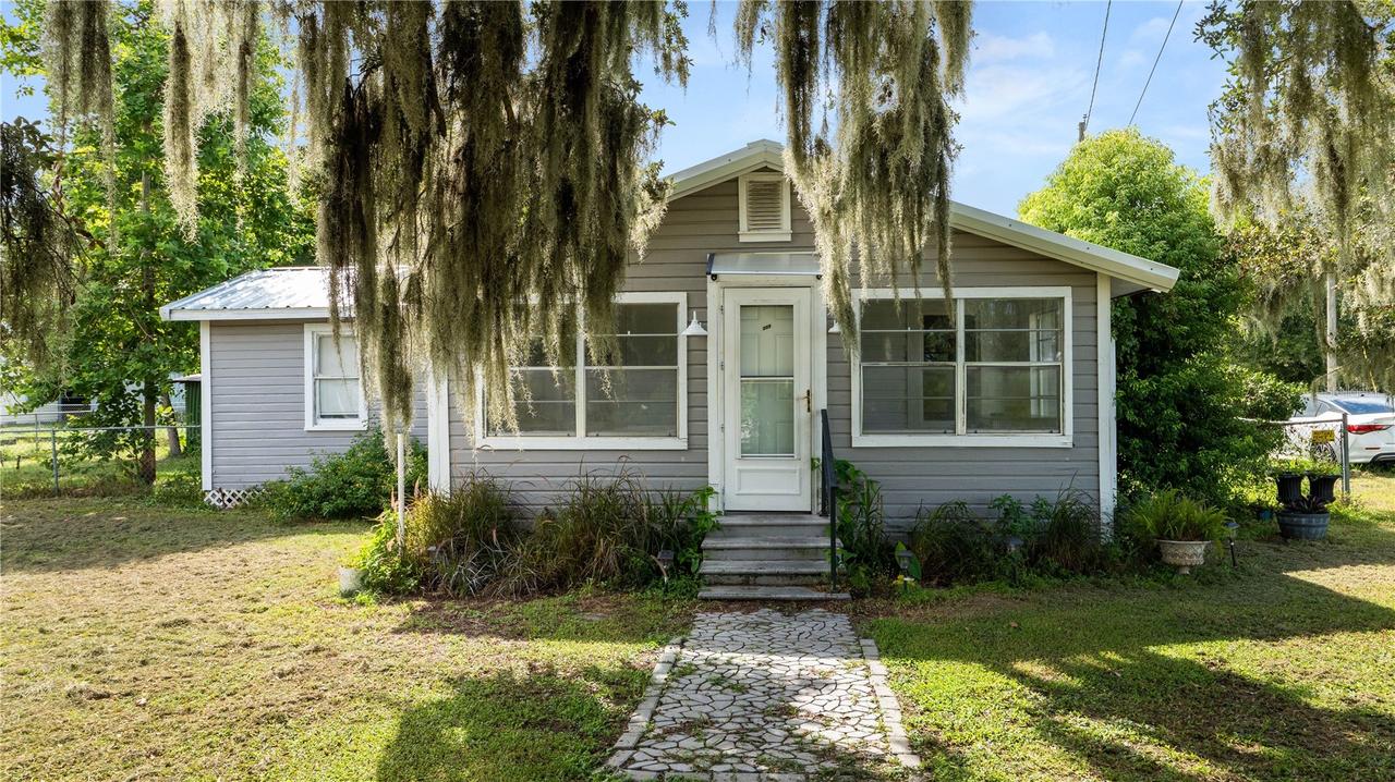 309 3rd St., Homeland, FL 33847
