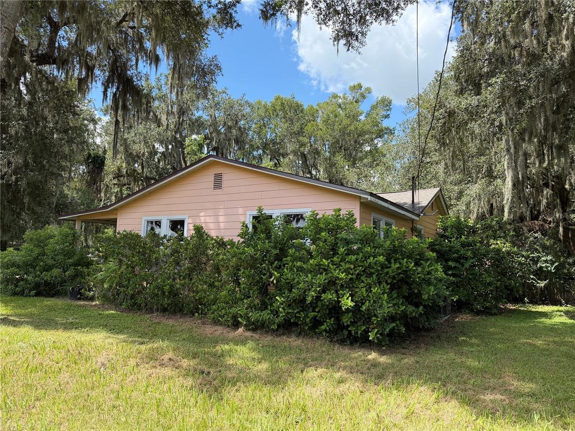 815 N Orange Ave., Fort Meade, FL 33841