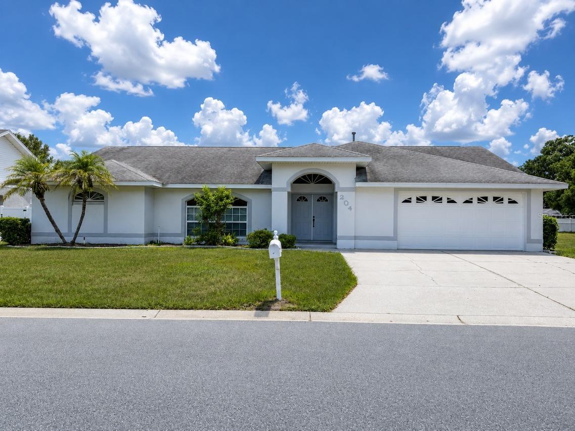 204 Lake Mariam Ct., Winter Haven, FL 33884