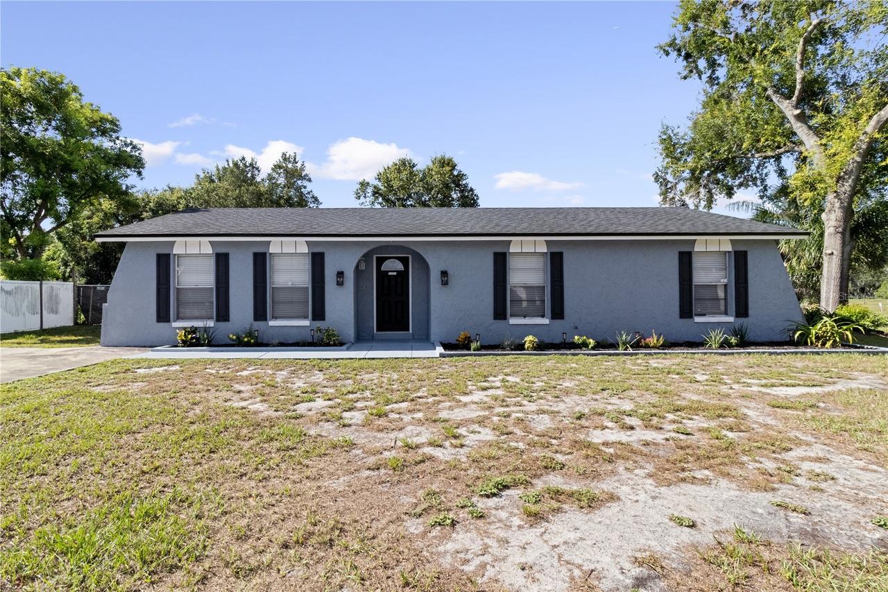 288 Cherry Laurel Ln., Winter Haven, FL 33880