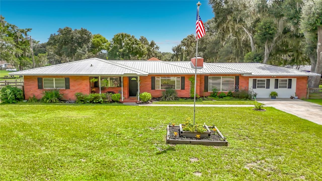 1644 W Socrum Loop Rd., Lakeland, FL 33810