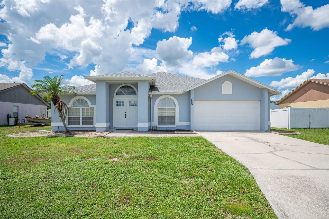 3326 Merlot Dr., Lakeland, FL 33811