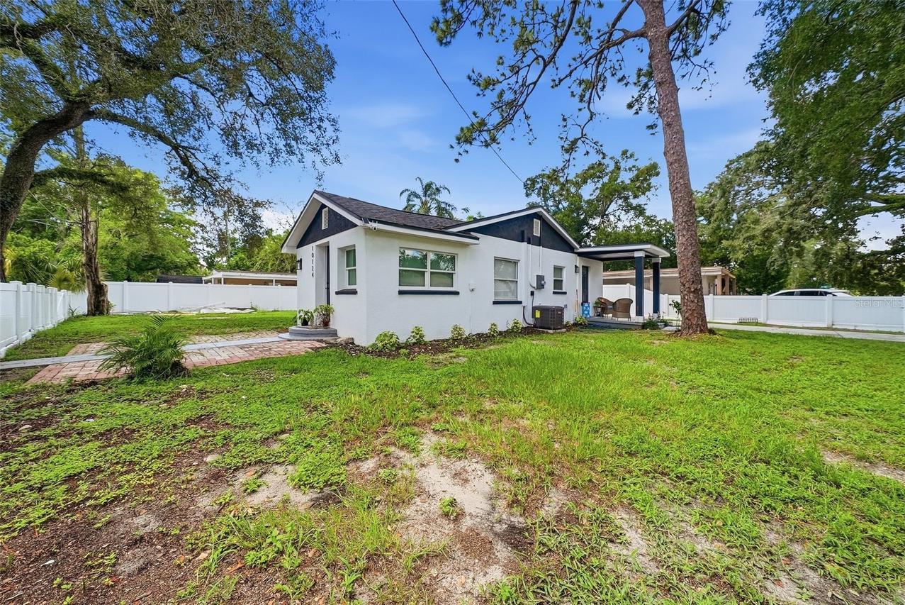 10124 N Hyacinth Ave., Tampa, FL 33612
