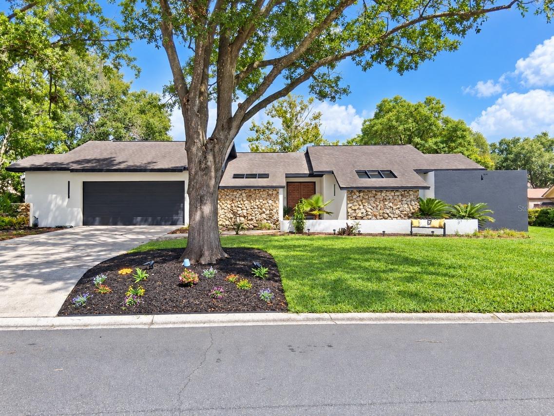 6745 Englelake Dr., Lakeland, FL 33813
