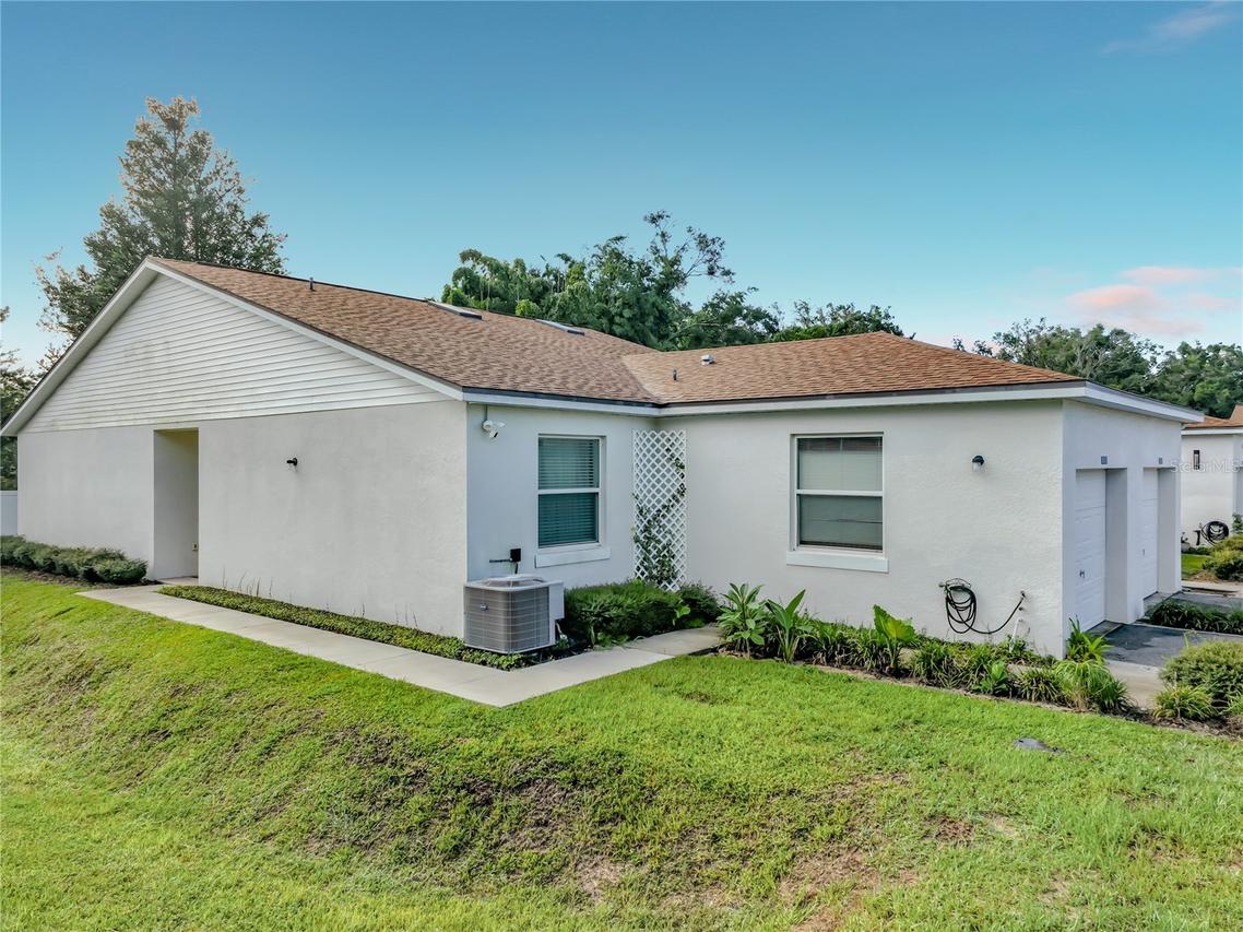 1415 Oak Pl. #D, Apopka, FL 32712