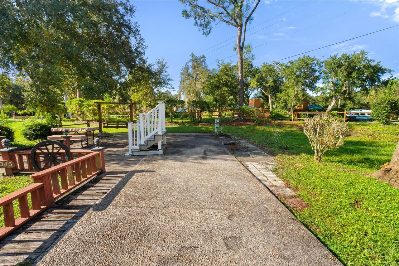 345 Deer Ct., Lake Wales, FL 33898