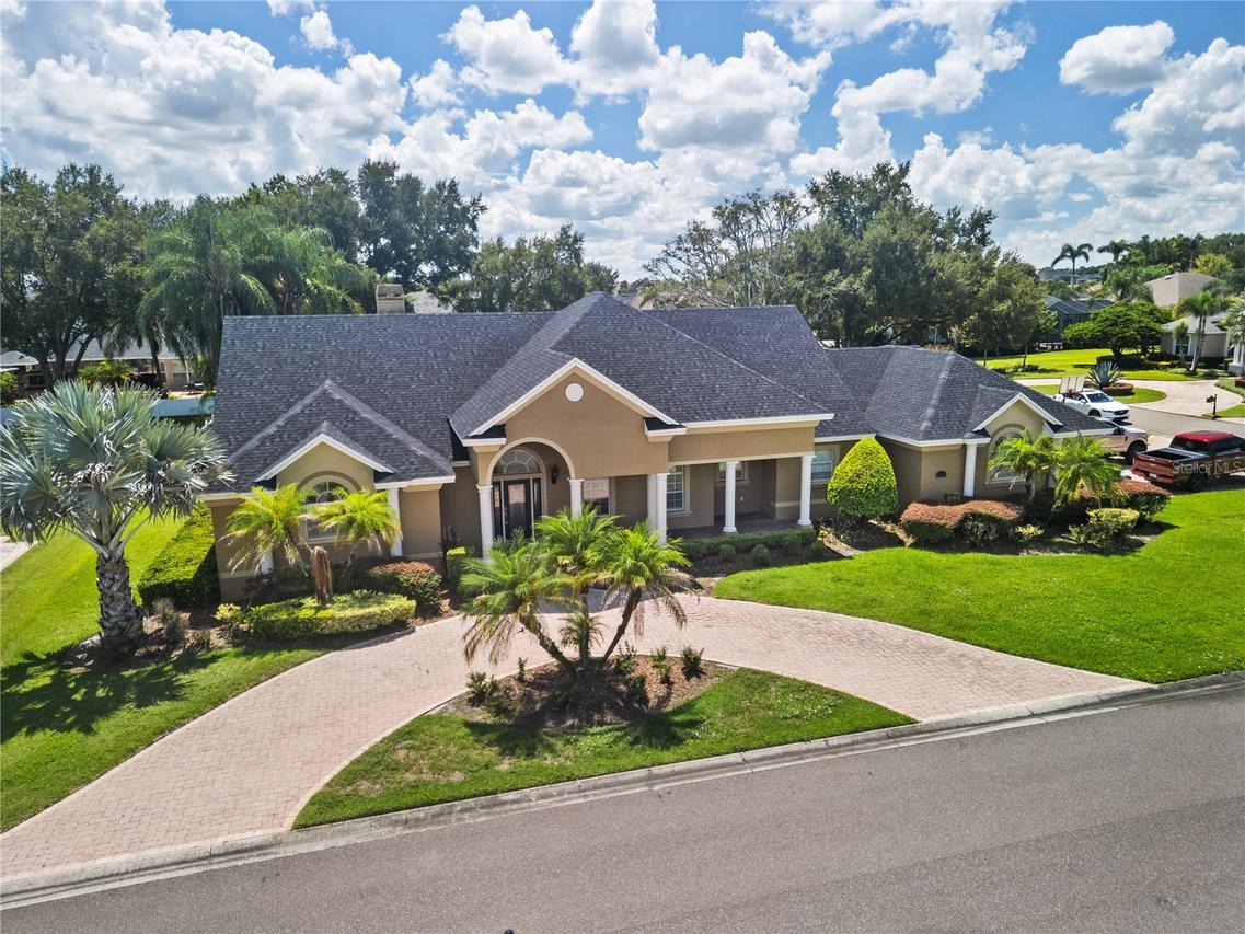 9513 Waterford Oaks Blvd., Winter Haven, FL 33884