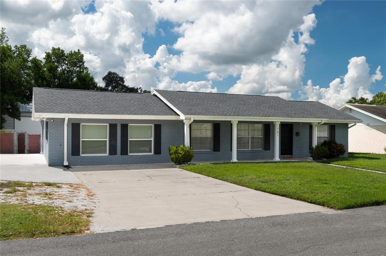 101 Sandburg Ln., Winter Haven, FL 33884