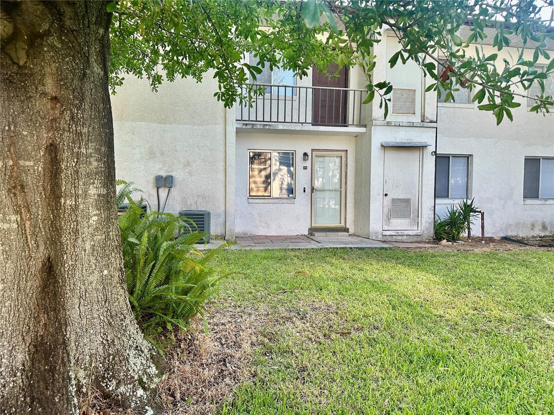 606 Pavare Ct., Winter Haven, FL 33884