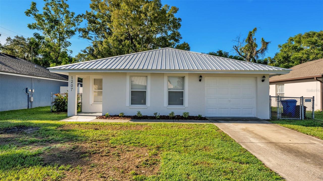 1207 NE 6th St., Mulberry, FL 33860