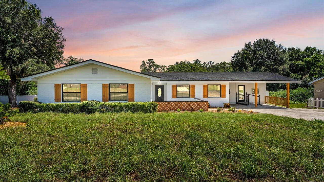 822 17th Ter., Winter Haven, FL 33881