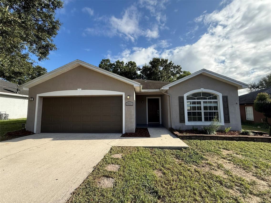922 Cohassett Ave., Lake Wales, FL 33853