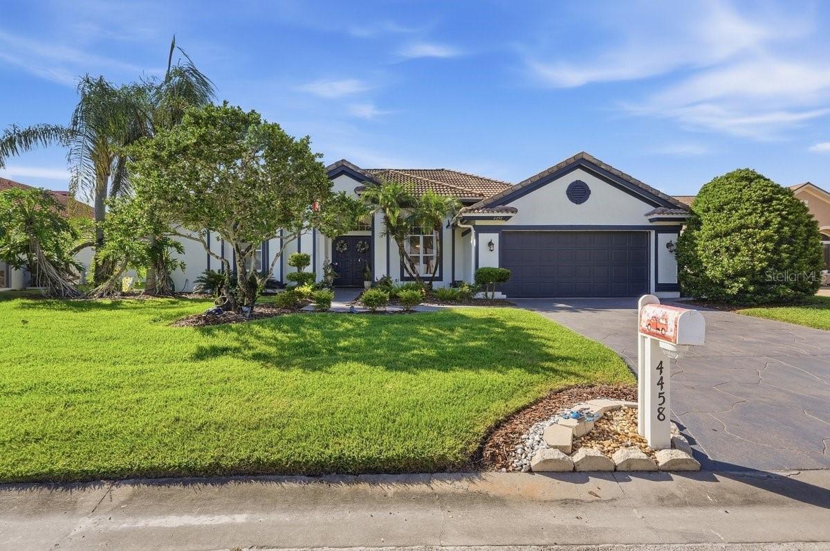 4458 Fairway Oaks Dr., Mulberry, FL 33860