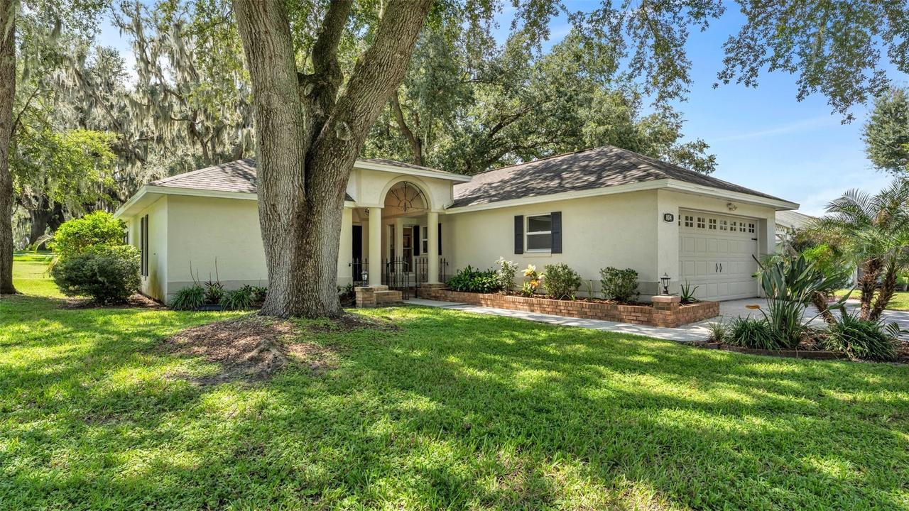 804 Nestlewood Ct., Lakeland, FL 33813