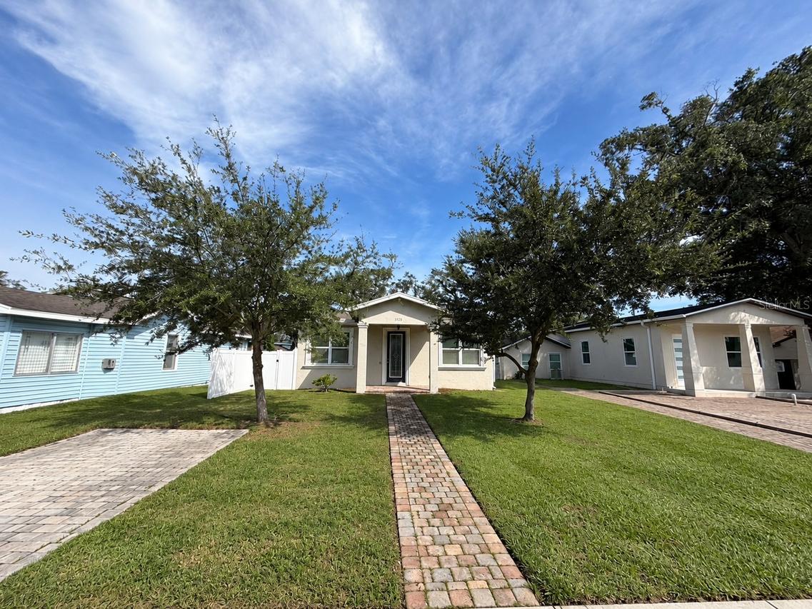 3725 57th Ave., St Petersburg, FL 33714