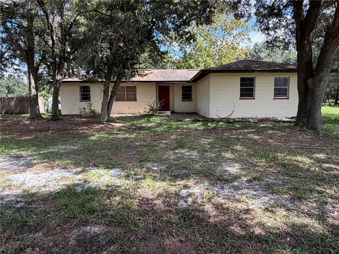 2315 Woods Tr., Lakeland, FL 33809