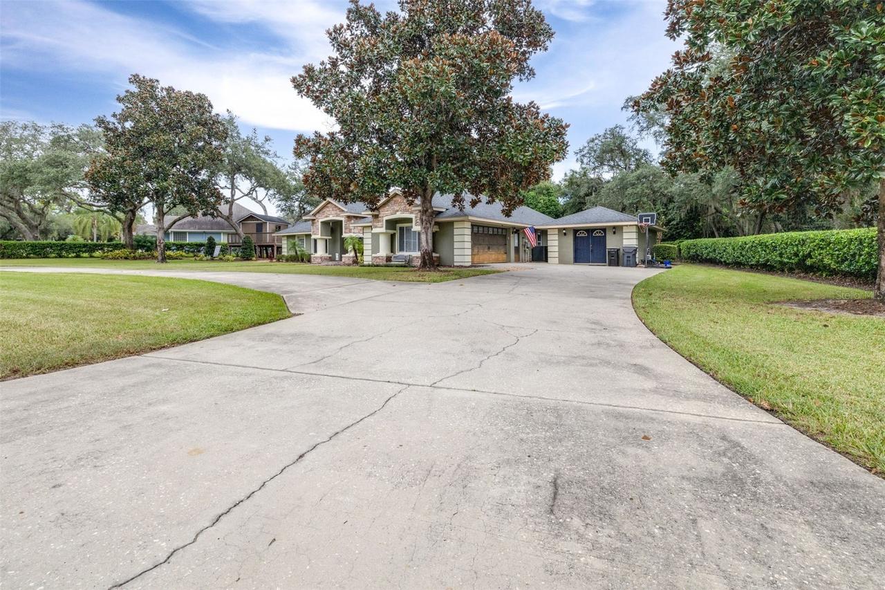 86 Pine Forest Ln., Haines City, FL 33844