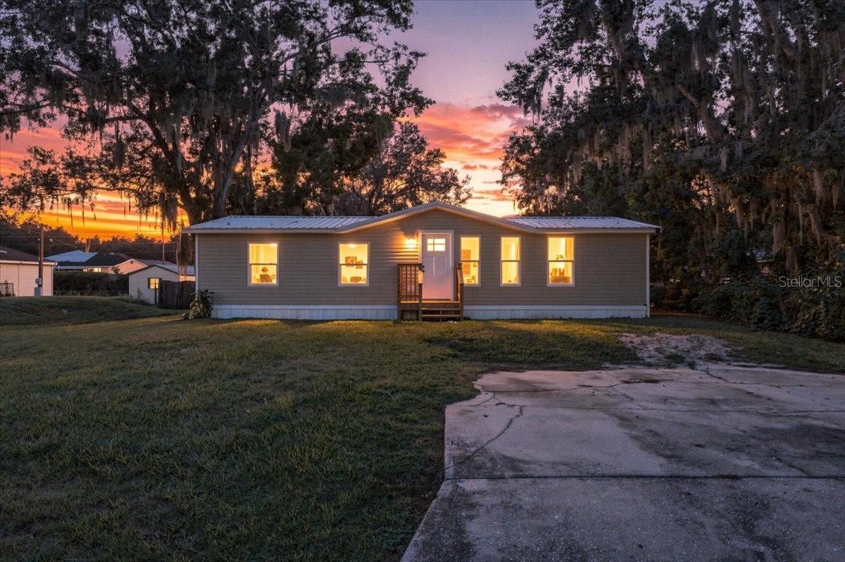 2412 Island Oaks, Lakeland, FL 33805