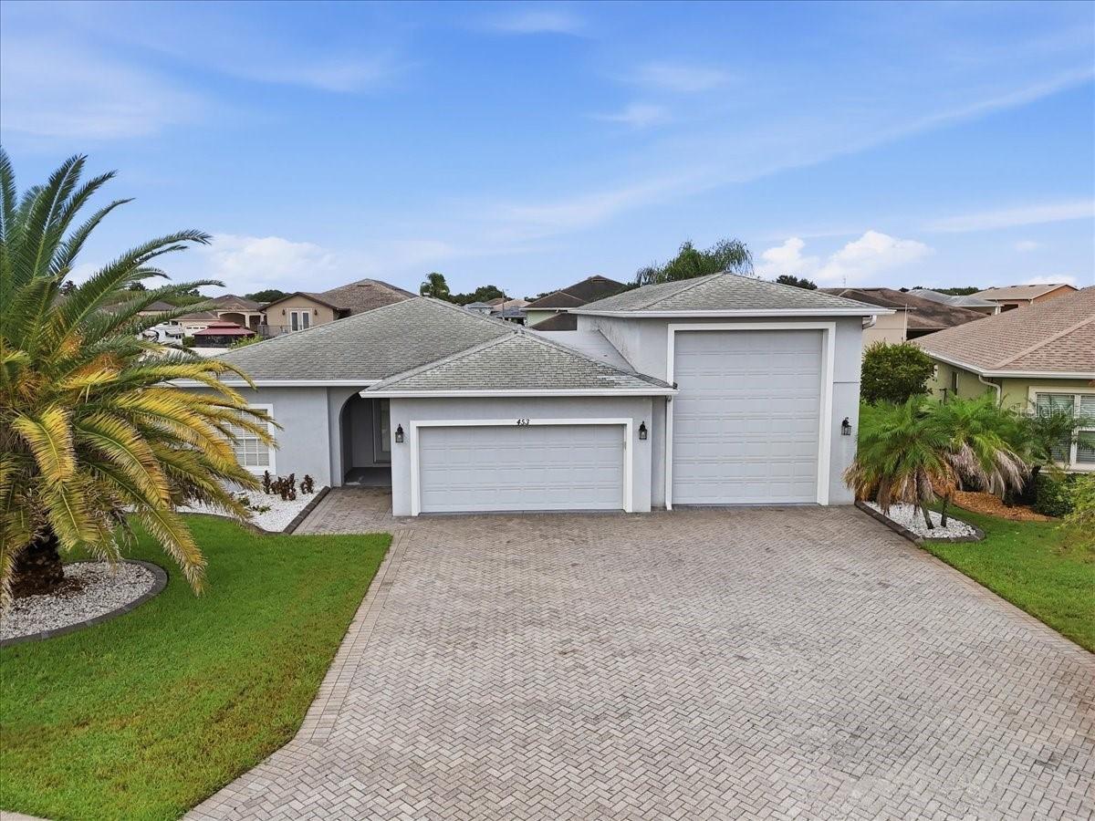 453 Nolane Ln., Polk City, FL 33868