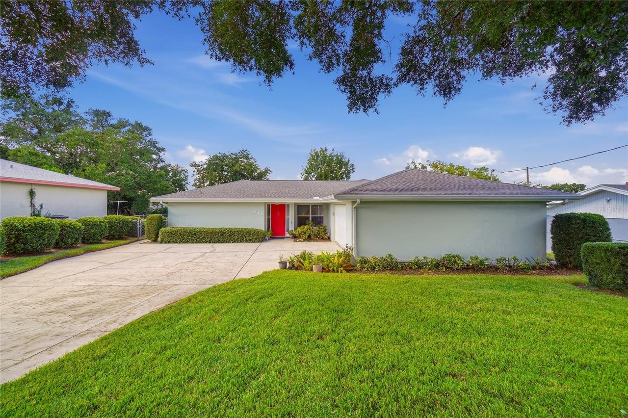 241 Volusia Dr., Winter Haven, FL 33884