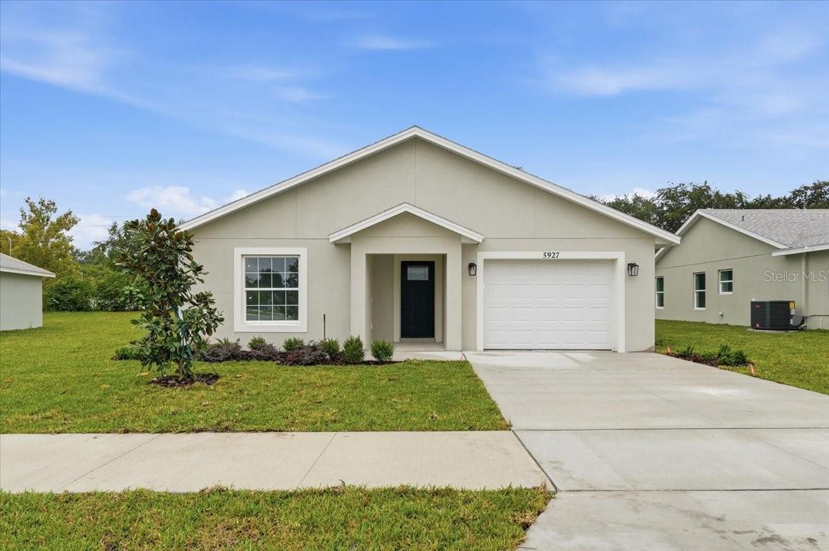 5914 Cormorant Ct., Lakeland, FL 33809