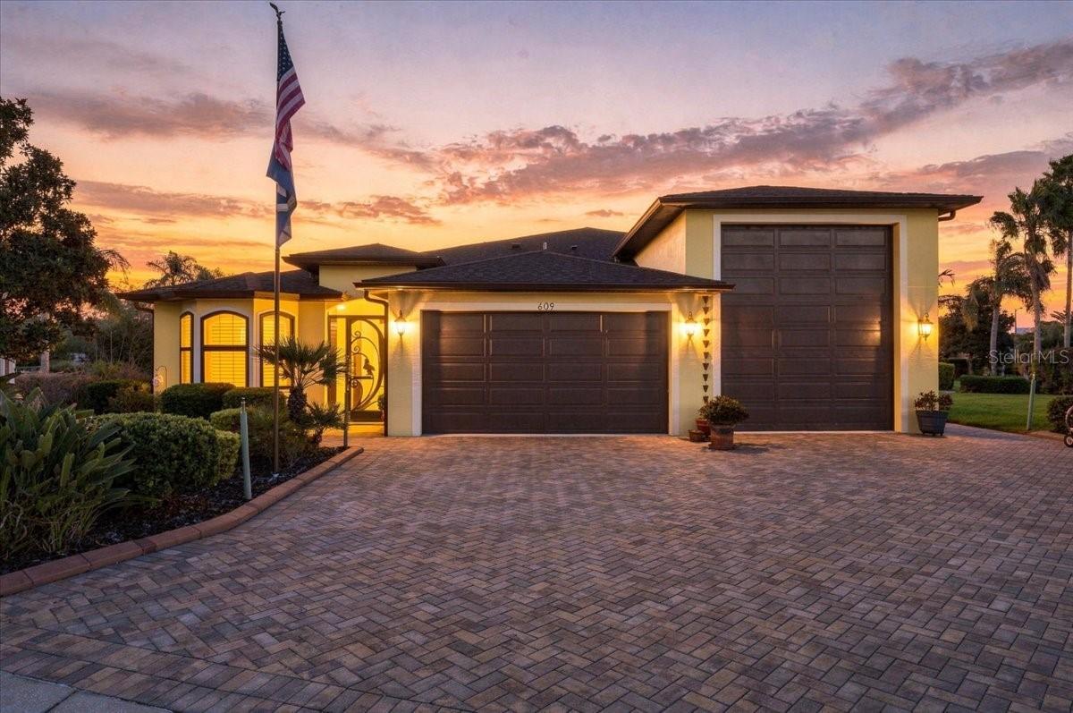 609 Sayge Dr., Polk City, FL 33868