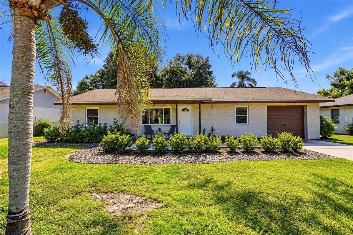 2827 Delrose Dr., Lakeland, FL 33805