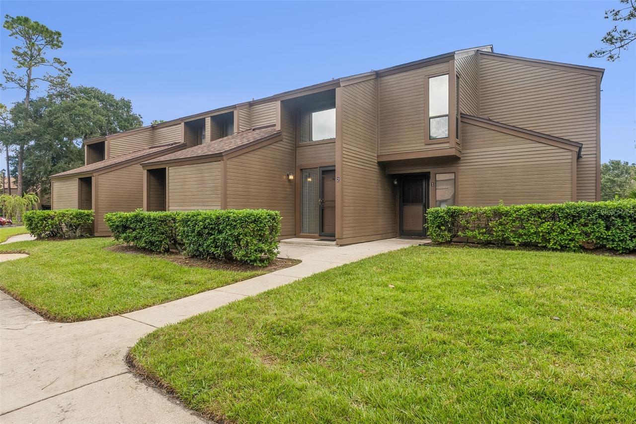 2 Salisbury Ct., Palm Coast, FL 32137