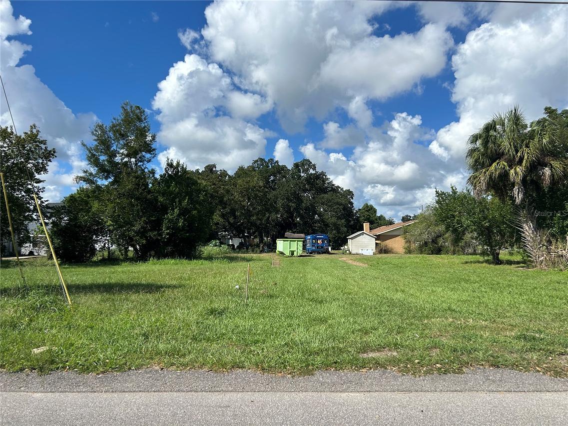 7th St S, Bartow, FL 33830