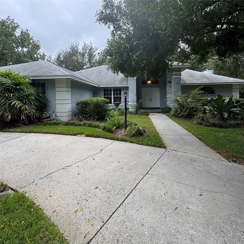 6747 Hayter Dr., Lakeland, FL 33813