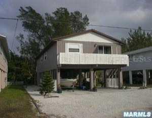 2409 Avenue C Ave., Bradenton Beach, FL 34217