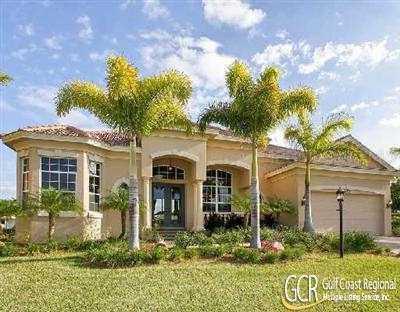 524 Spinnaker Ln., Sarasota, FL 34228